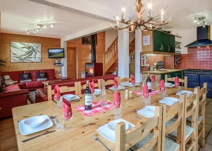 Chalet Leman By Snow Retreat Catered Chalets