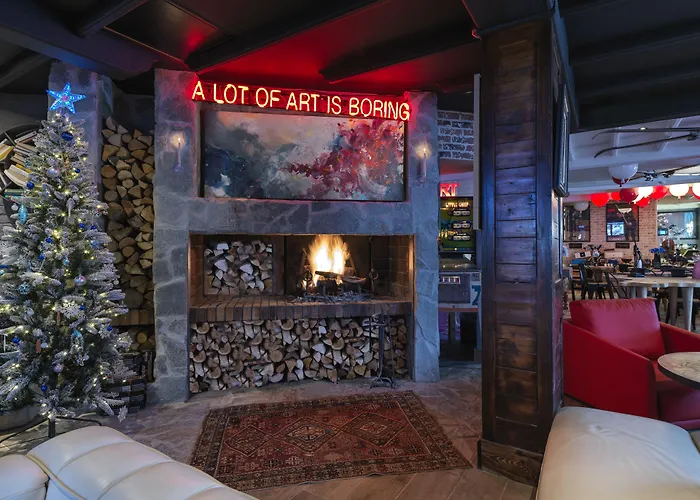 Snow Lodge Hotel Courchevel 1850